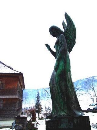 2010-01-04 23:53:54