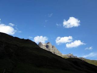 2011-09-30 21:23:21